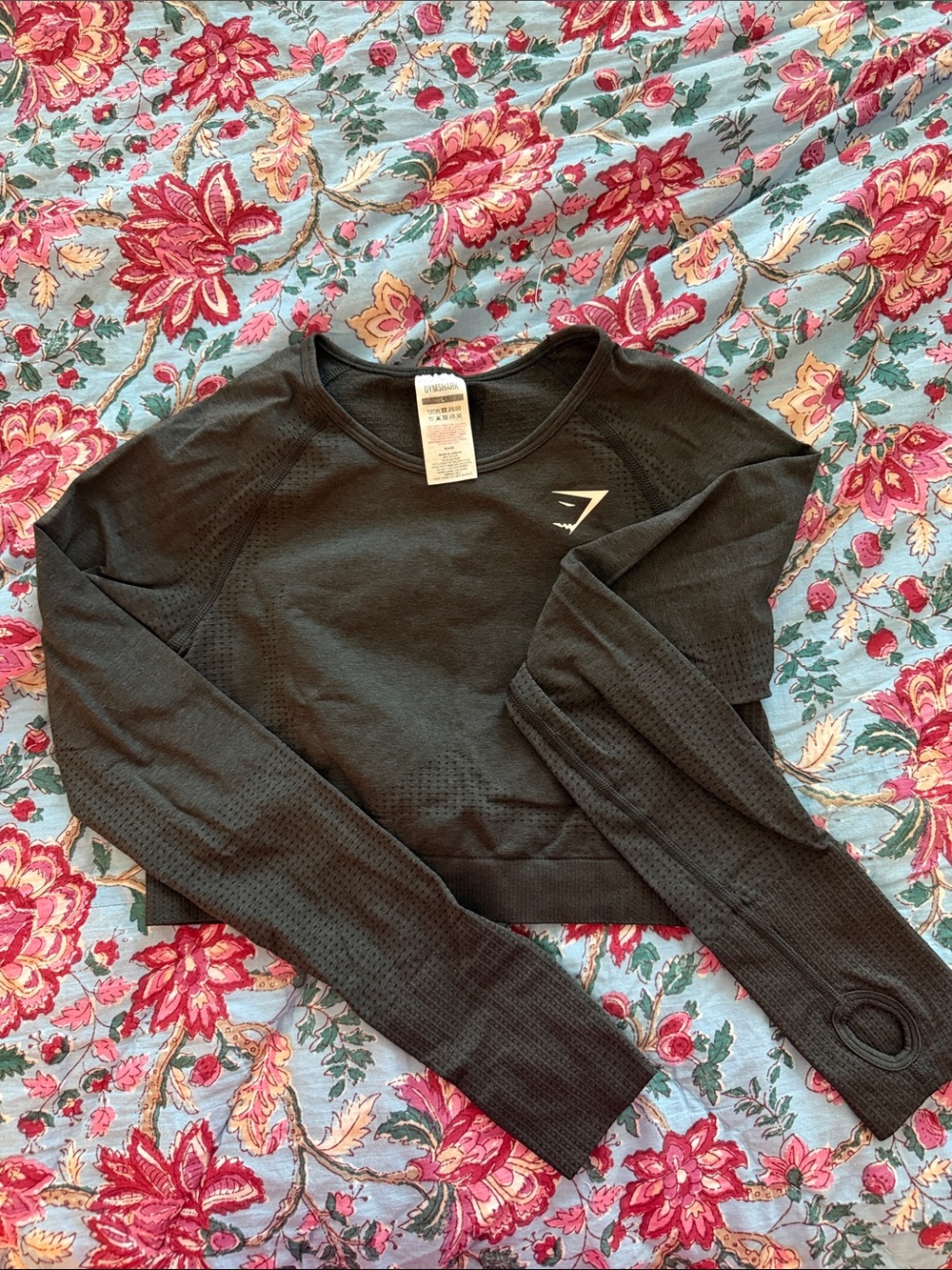 Gymshark Black Long-Sleeve Seamless Crop Top